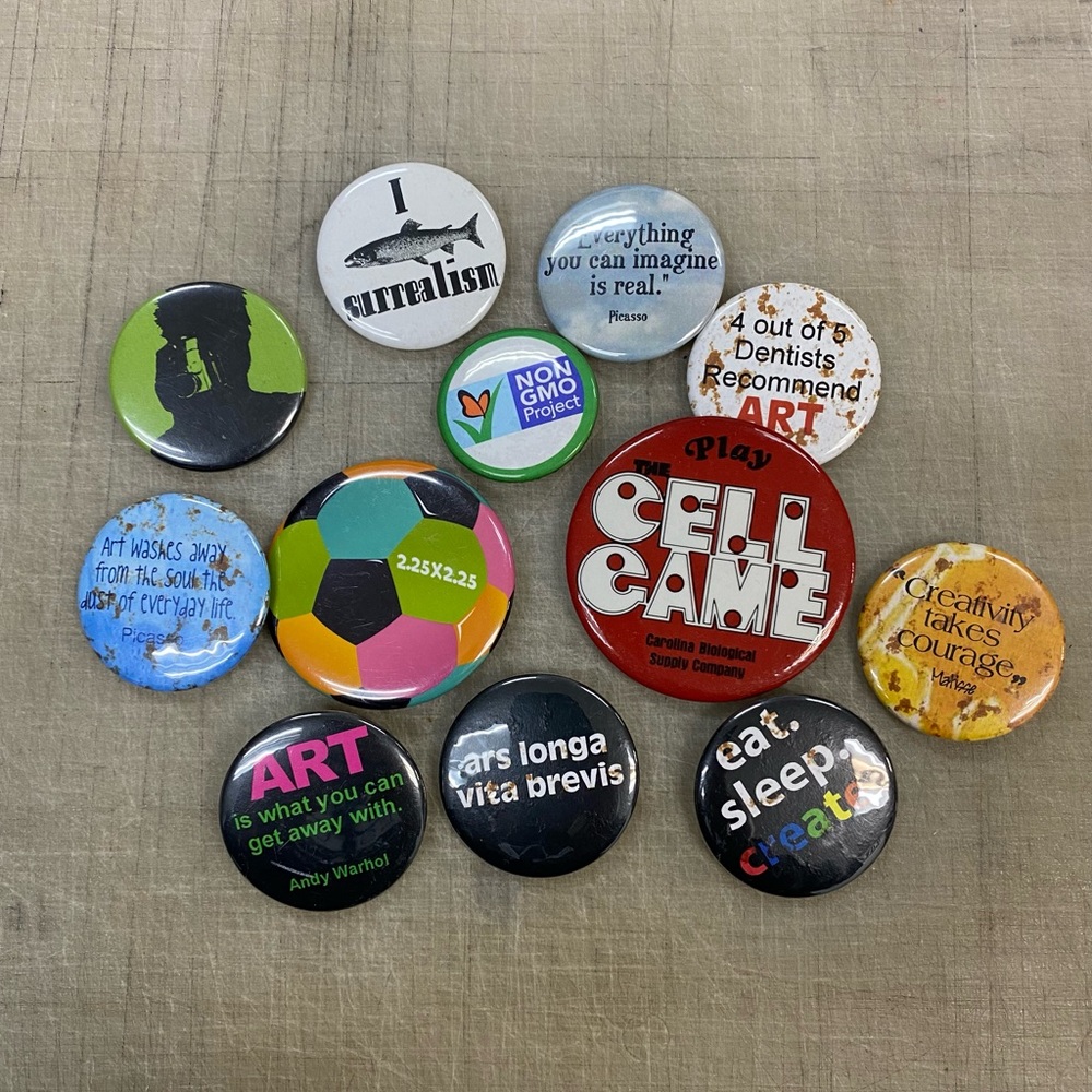 Assorted Buttons